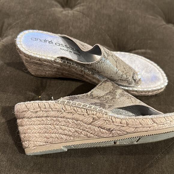 Andre assous wedge sandal size 39 8.5 - Picture 2 of 3